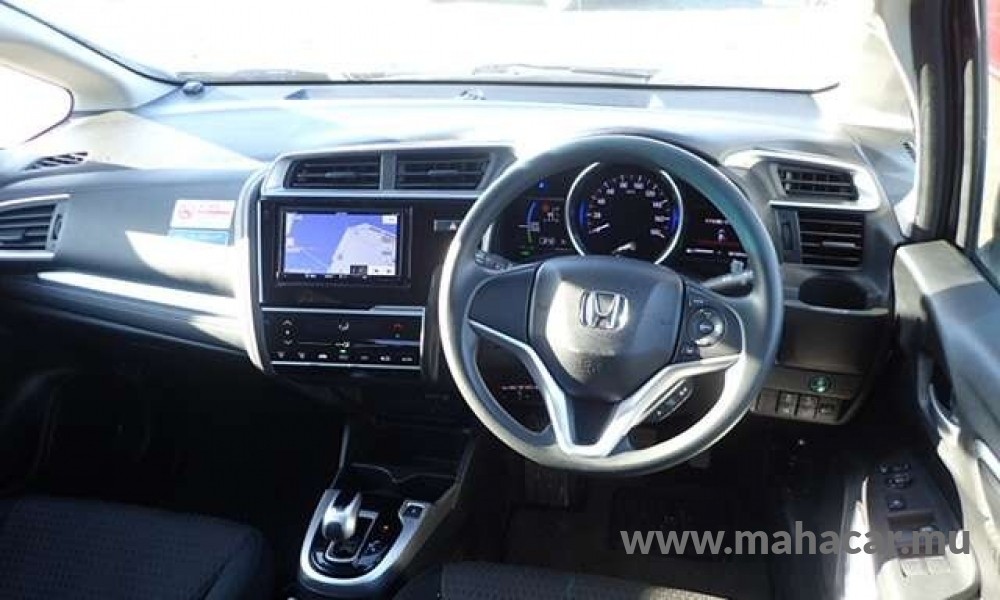2019 Honda FIT HYBRID photo 11