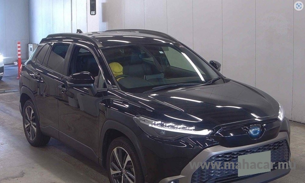 2023 Toyota COROLLA CROSS photo 2