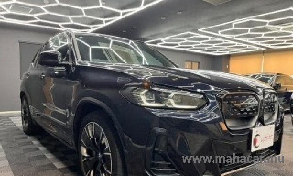 2024 BMW iX3 photo 6