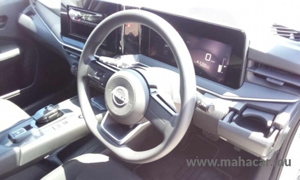 2023 Nissan NOTE E-POWER photo 15