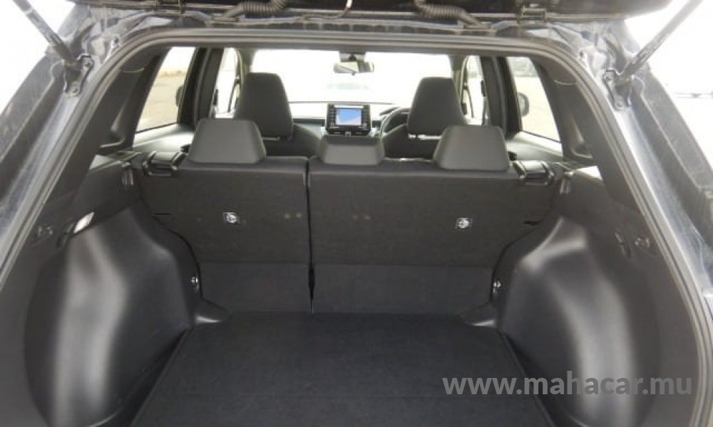 2023 Toyota COROLLA CROSS photo 11