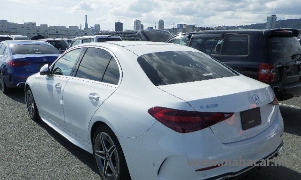 2024 Mercedes C200 photo 3