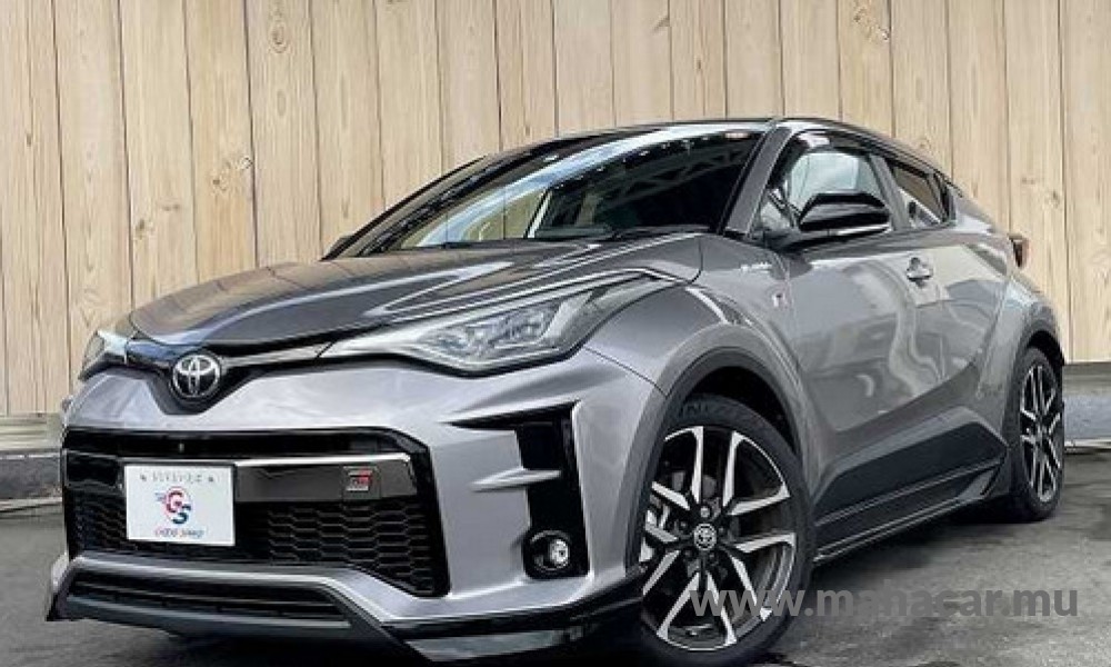 2020 Toyota CHR HYBRID, Silver