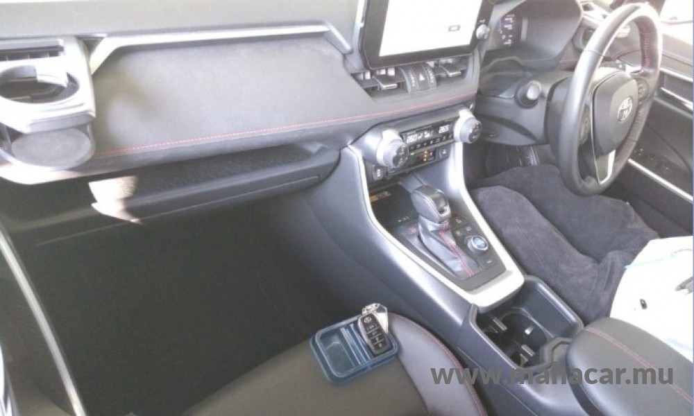 2023 Toyota Rav4 photo 6