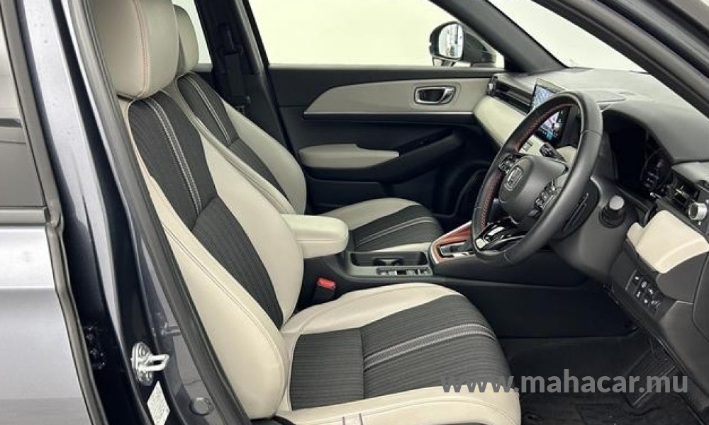 2021 Honda VEZEL HV e:PLAY photo 4