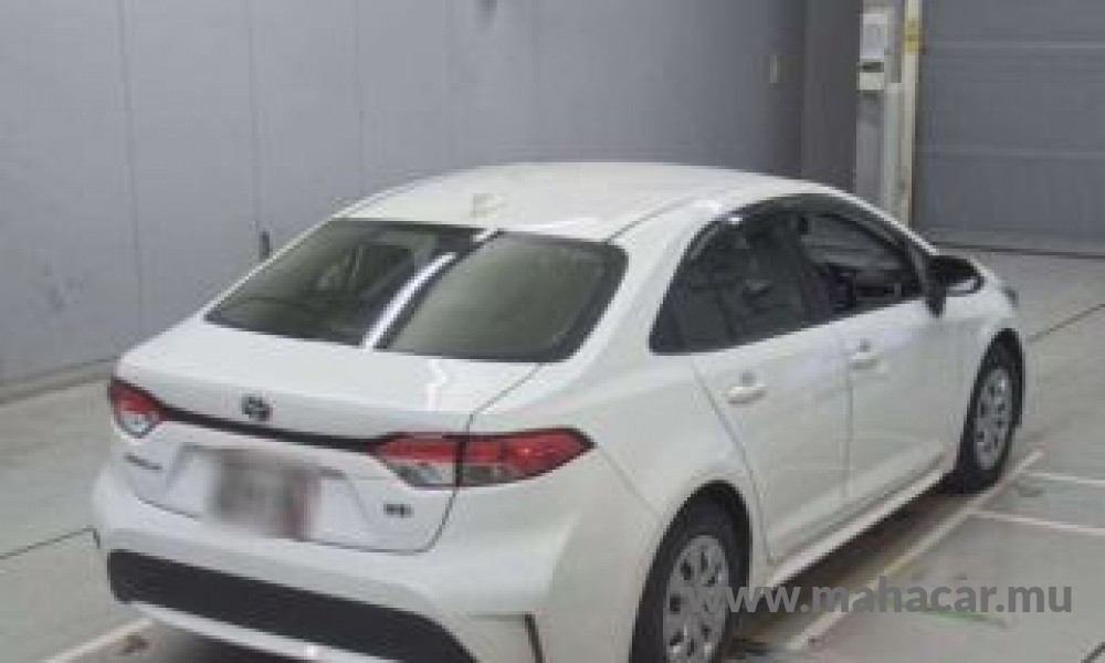 2021 Toyota Corolla photo 2