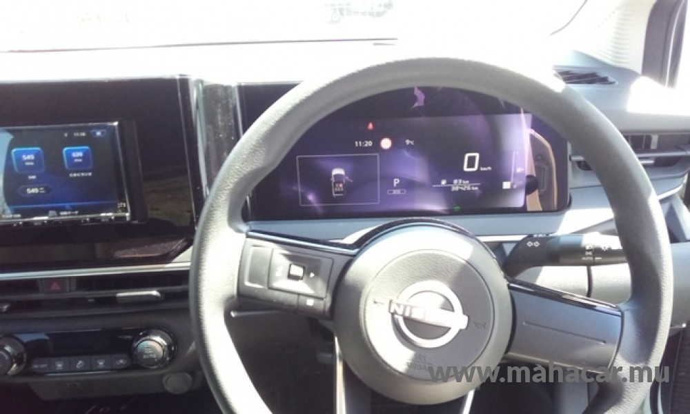 2022 Nissan NOTE E-POWER photo 4