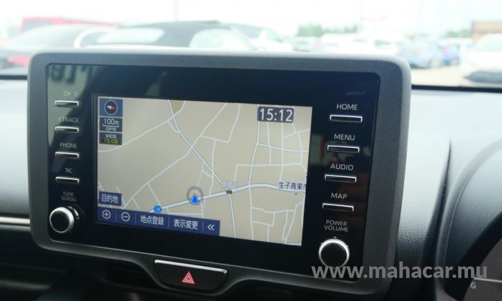 2023 Toyota Yaris Hybrid photo 5