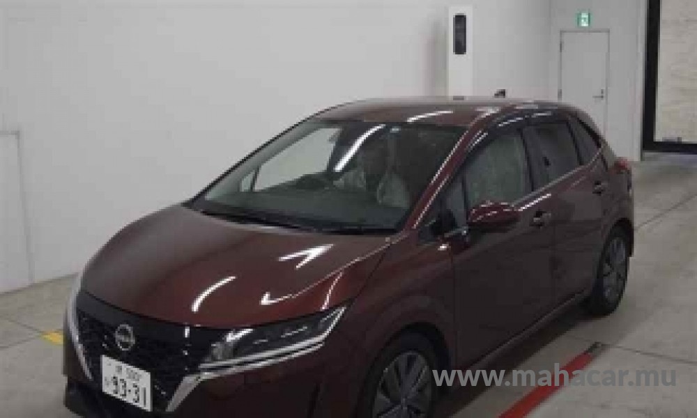 2022 Nissan NOTE E-POWER, Red