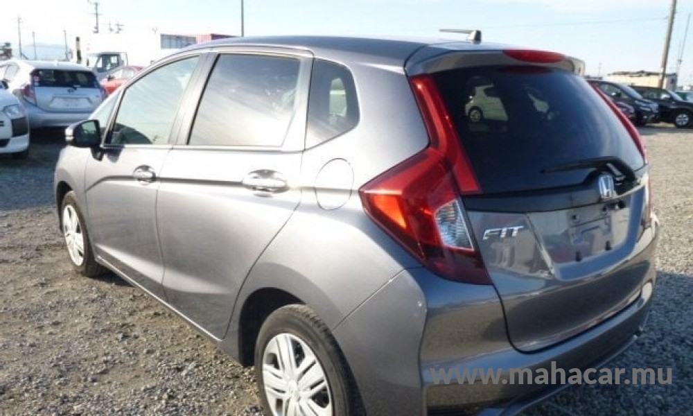 2019 Honda Fit photo 2