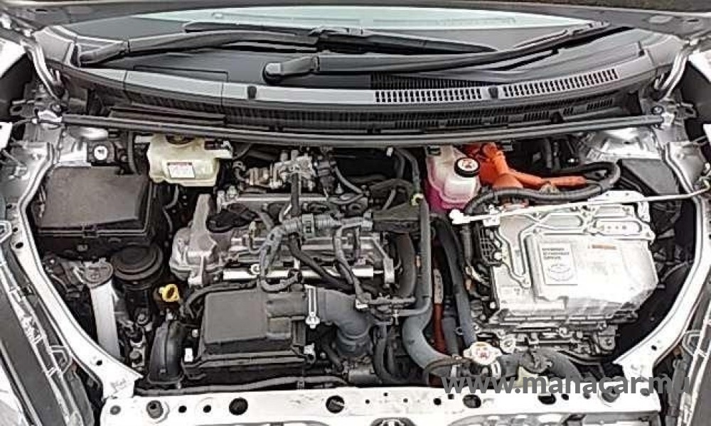 2019 Toyota AQUA photo 11