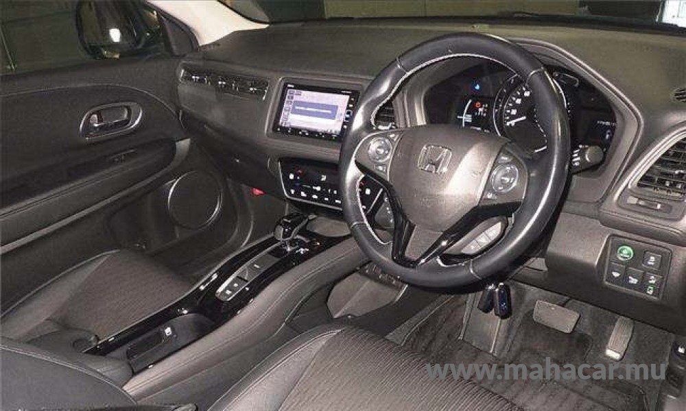 2019 Honda VEZEL HV photo 3