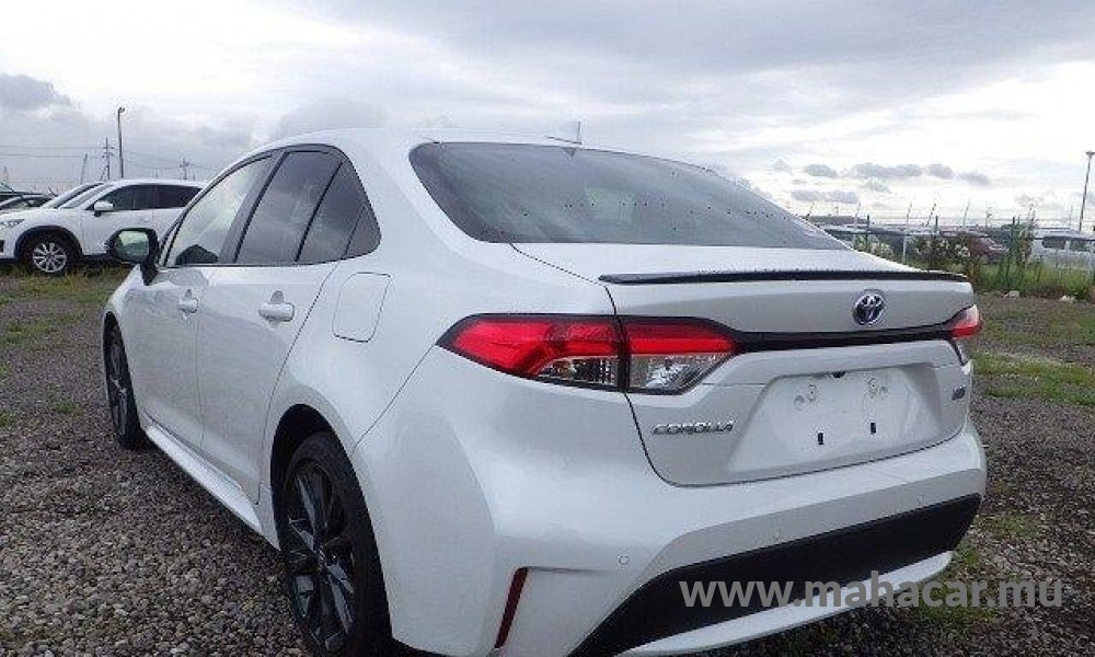 2021 Toyota Corolla photo 3