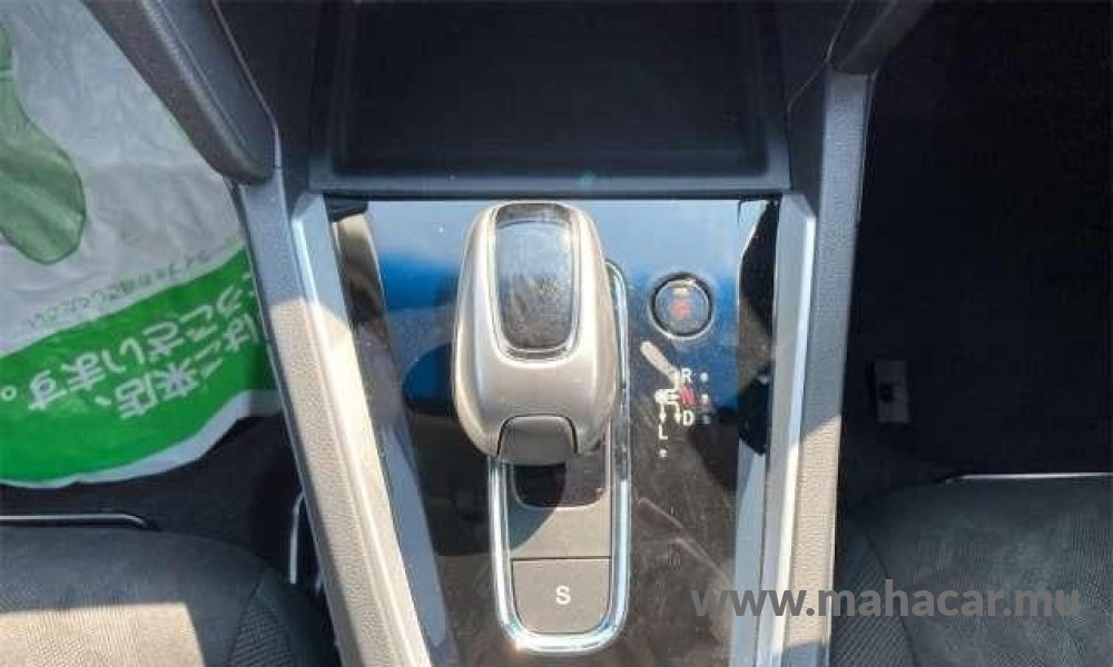 2019 Honda SHUTTLE HYBRID photo 9