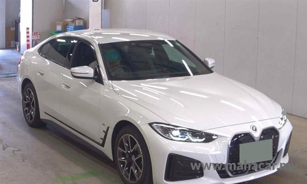 2023 BMW i4 photo 5