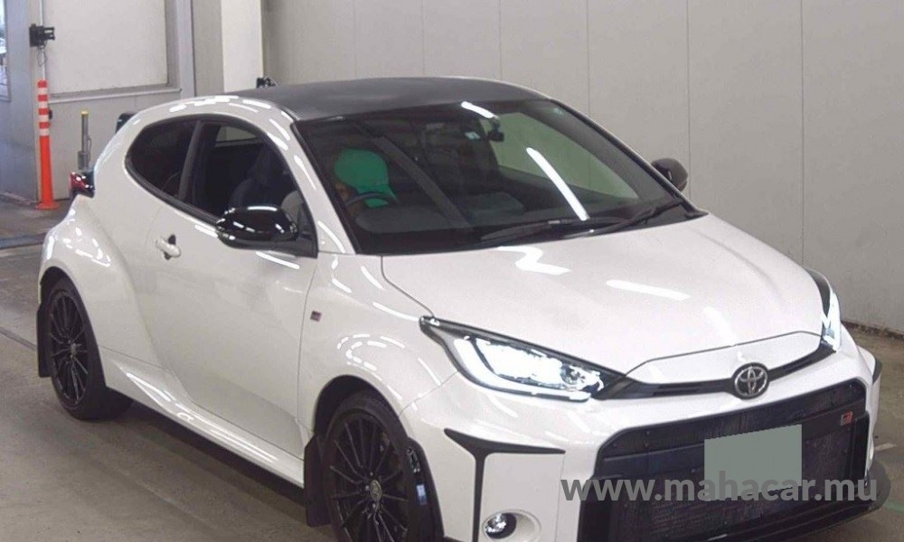2022 Toyota Yaris GR photo 2