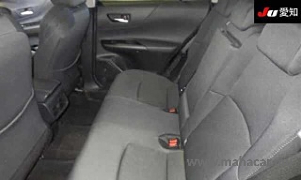 2023 Toyota Harrier photo 4