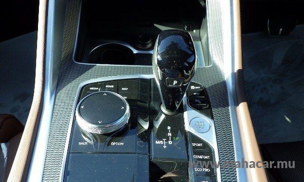 2022 BMW X 6 photo 4