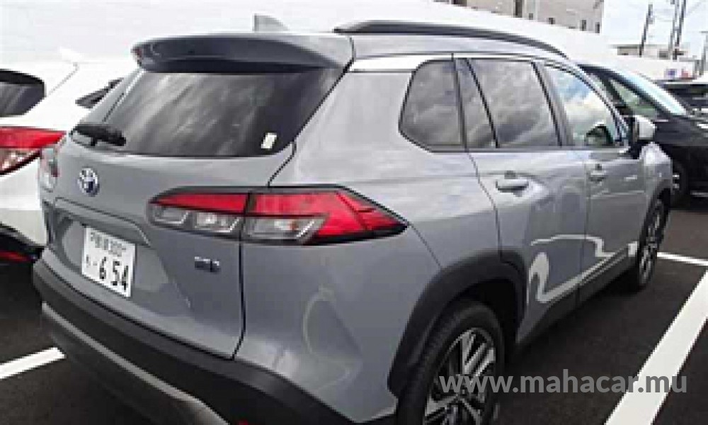 2023 Toyota COROLLA CROSS photo 3