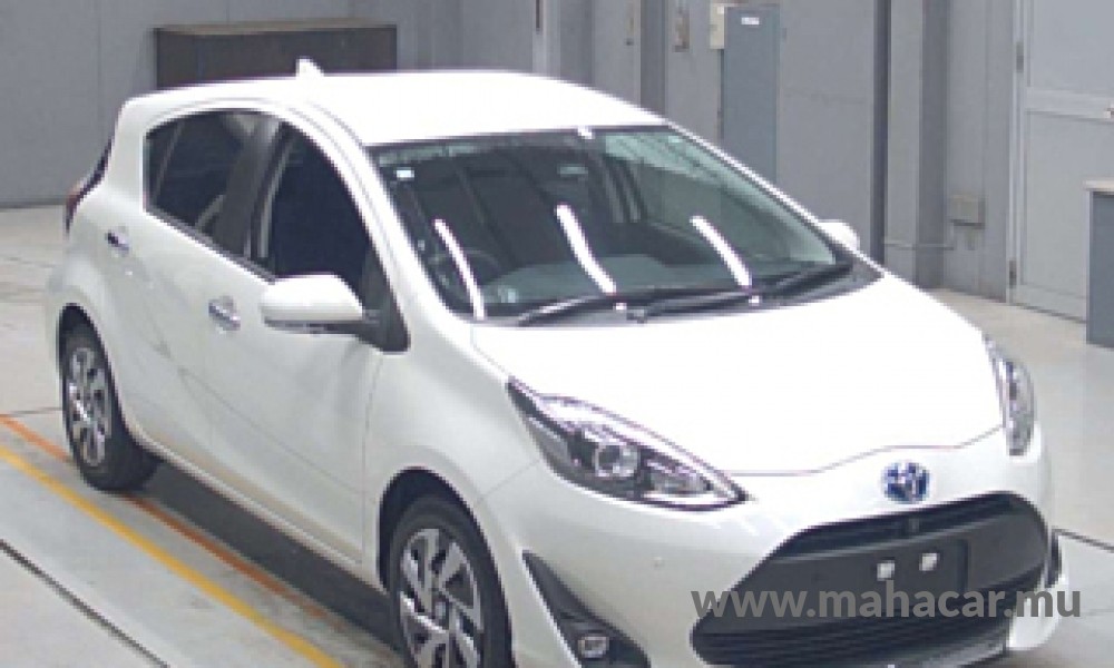 2021 Toyota AQUA photo 5