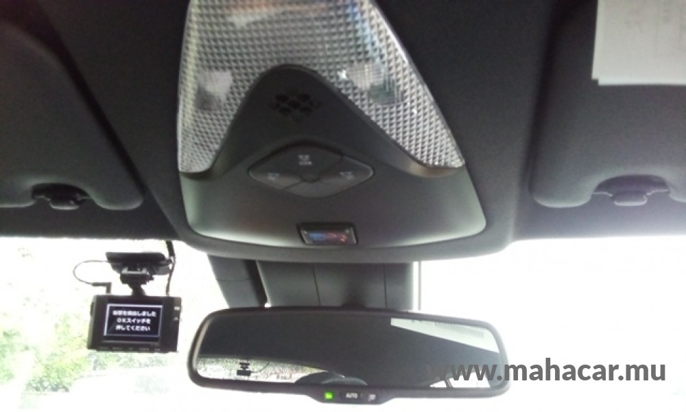 2022 Toyota CHR HYBRID photo 5