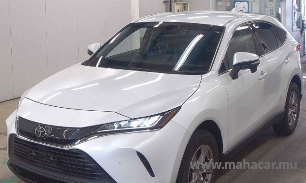 2023 Toyota Harrier, White