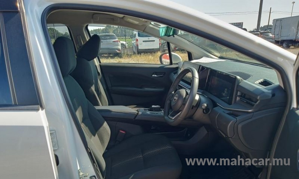 2021 Nissan NOTE E-POWER photo 9