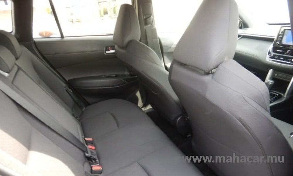 2023 Toyota COROLLA CROSS photo 10