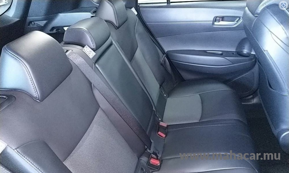 2022 Toyota COROLLA CROSS photo 5
