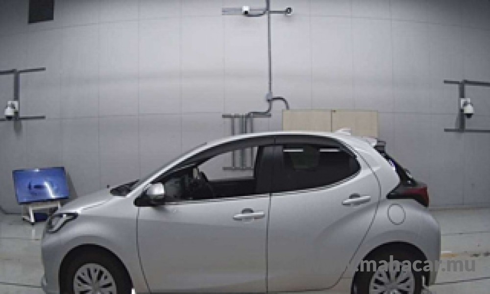 2021 Toyota Yaris, Silver