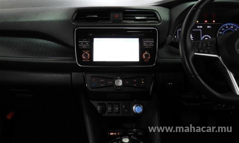 2019 Nissan Leaf X-V photo 6