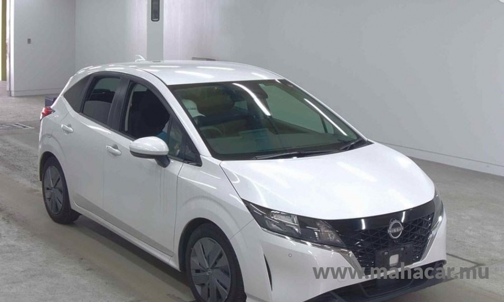 2022 Nissan NOTE E-POWER photo 4