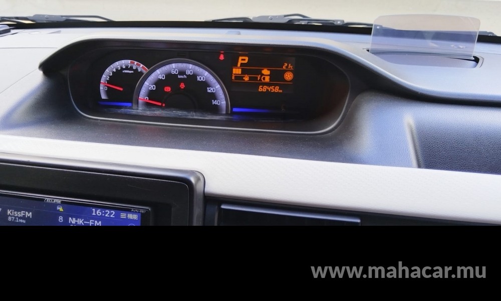 2019 Suzuki Wagon R photo 4