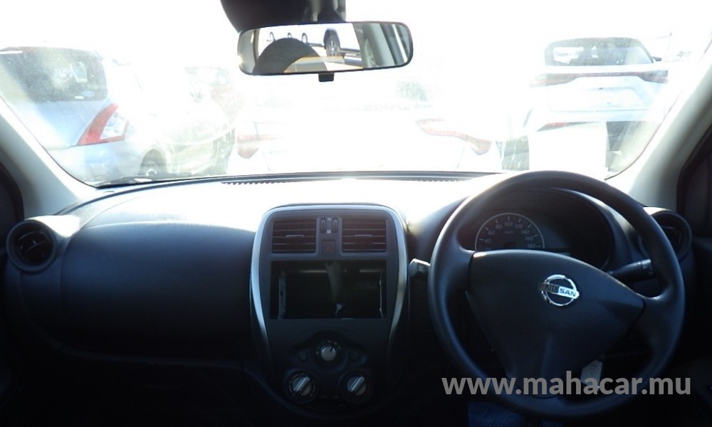 2022 Nissan March photo 8