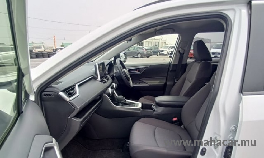 2023 Toyota Rav4 photo 2
