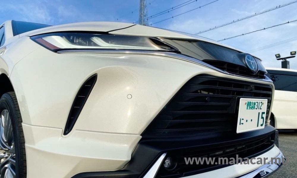 2021 Toyota Harrier photo 10