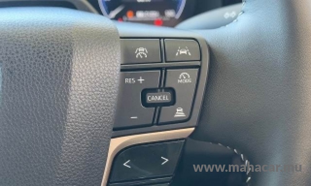 2023 Toyota Crown photo 12