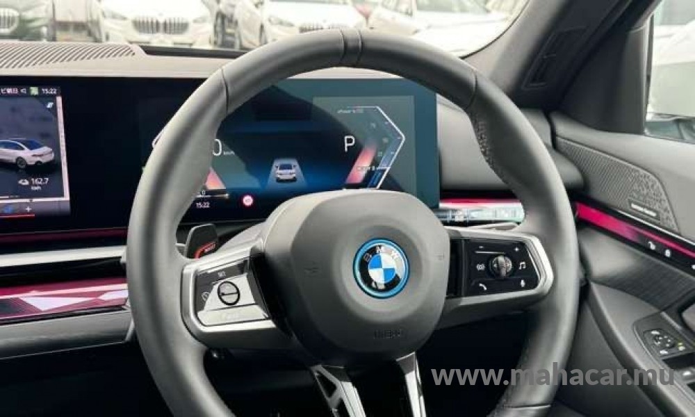 2024 BMW i5 photo 7