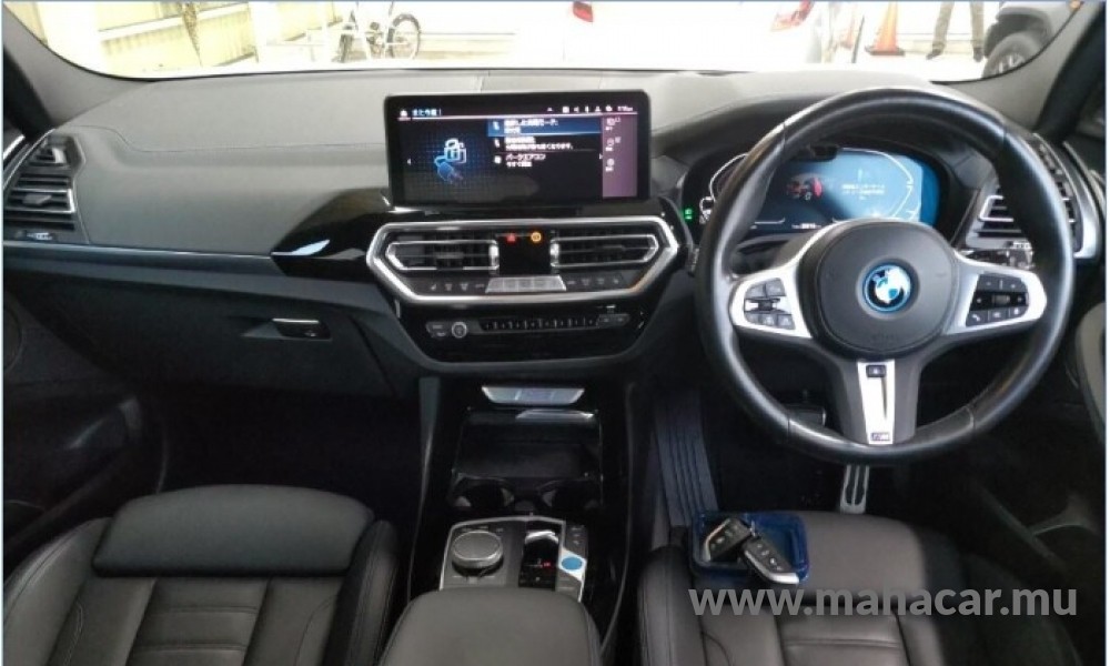 2024 BMW iX3 photo 5