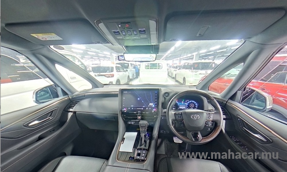 2024 Toyota Alphard photo 7
