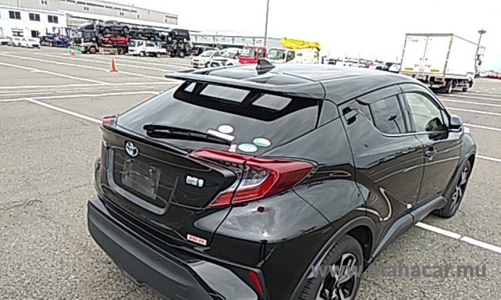 2019 Toyota CHR photo 4