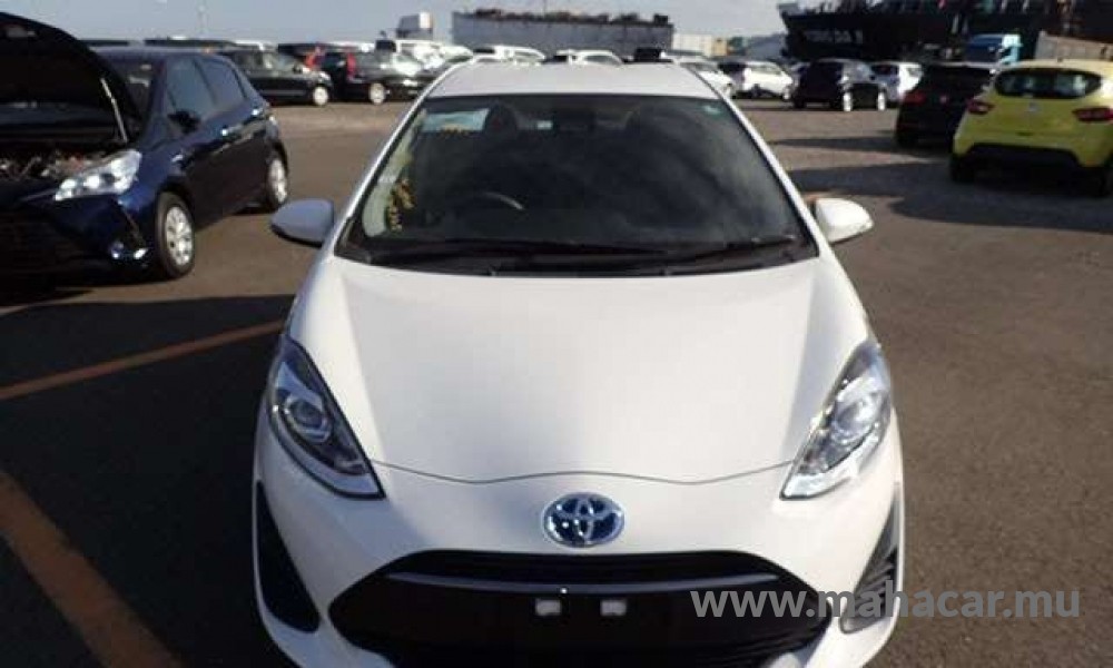 2018 Toyota AQUA photo 5