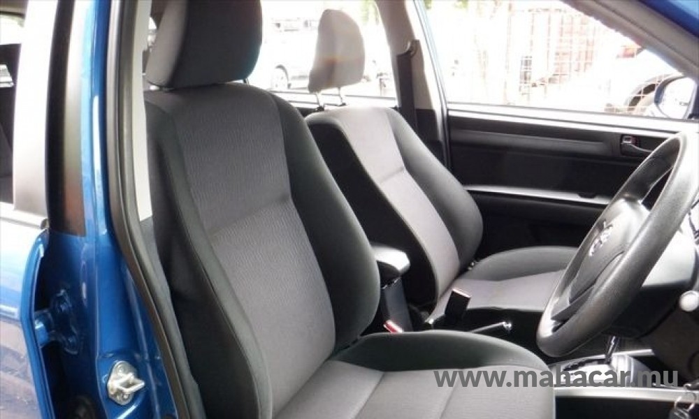 2018 Toyota Corolla Fielder photo 7