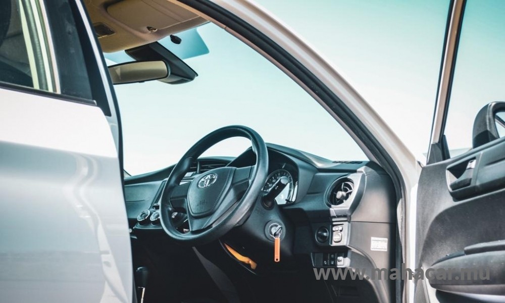 2018 Toyota Corolla Axio photo 5