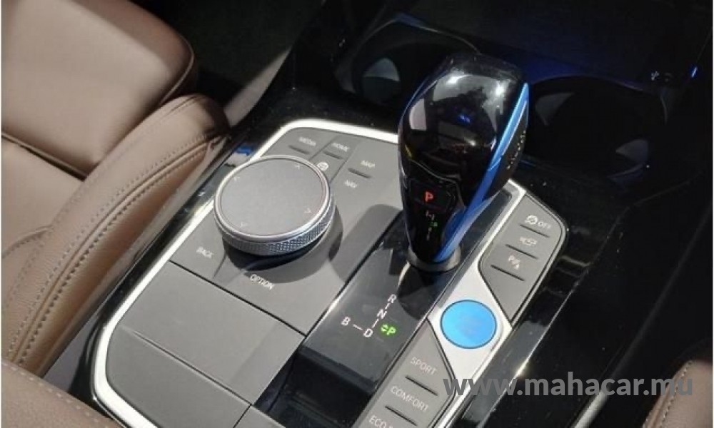 2021 BMW iX3 photo 17