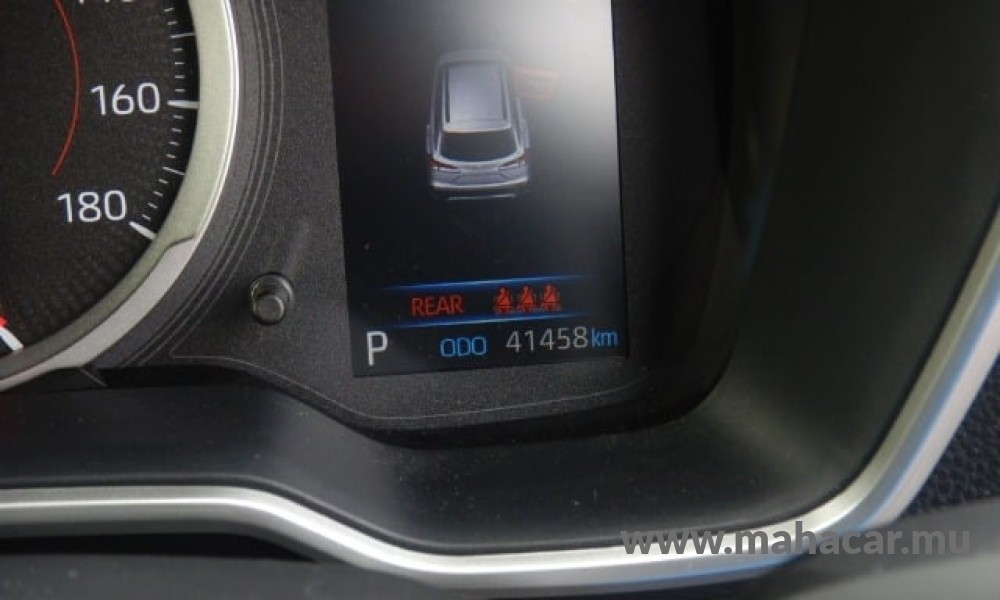 2023 Toyota COROLLA CROSS photo 10
