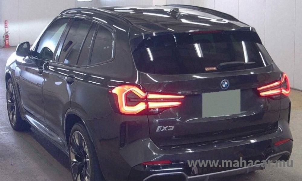 2021 BMW iX3 photo 2