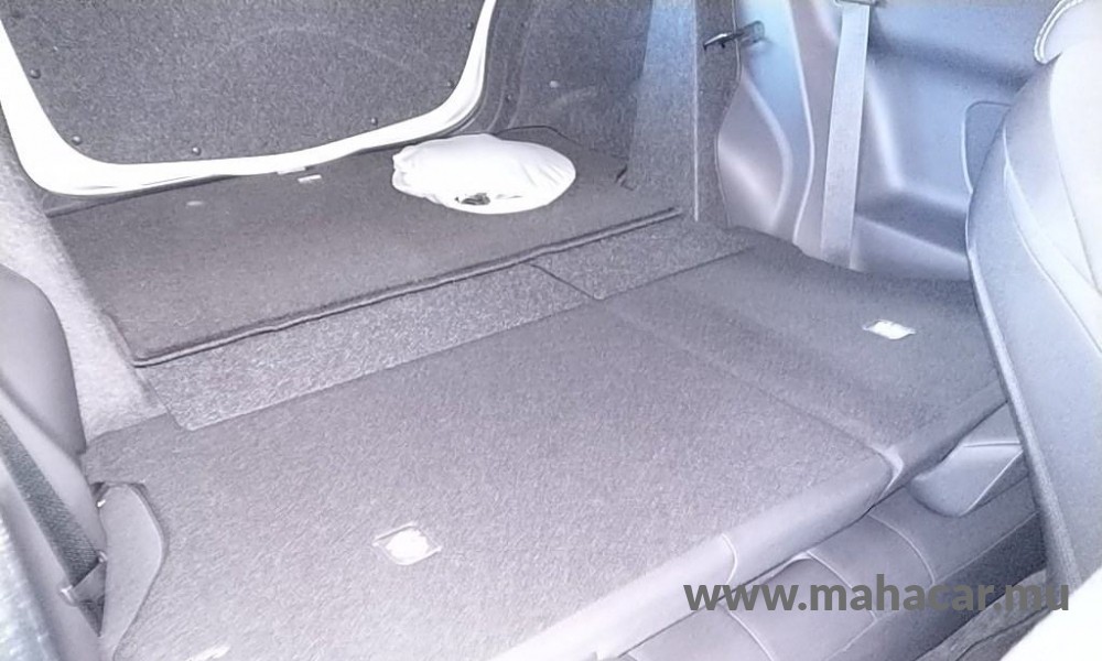 2023 Toyota Yaris GR photo 5