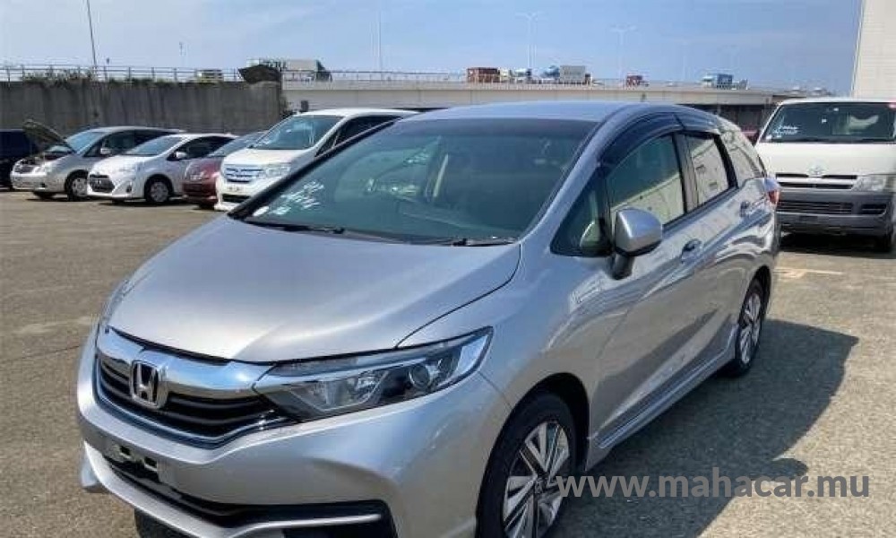 2019 Honda SHUTTLE HYBRID, Silver