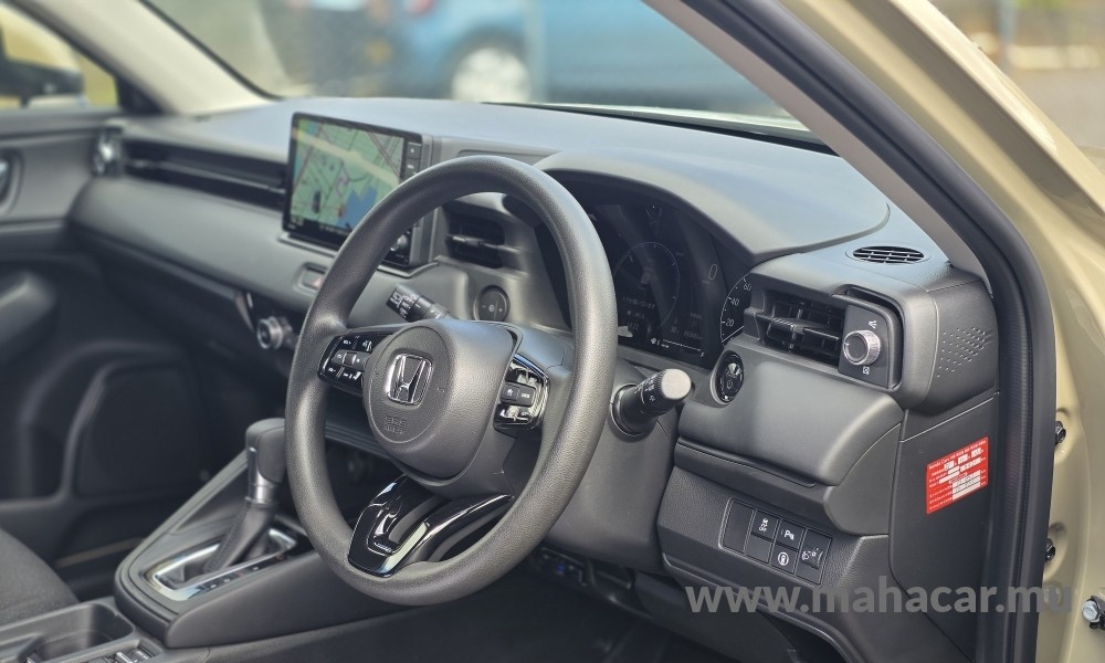 2023 Honda Vezel X Hybrid photo 8